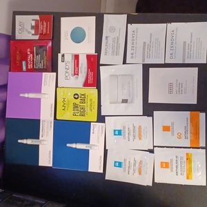 Lot of Skincare Sample Packets
